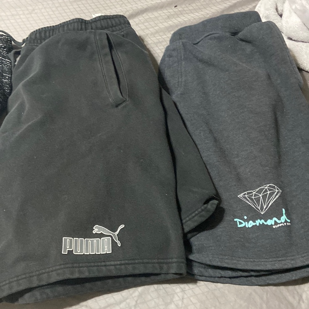 2 shorts